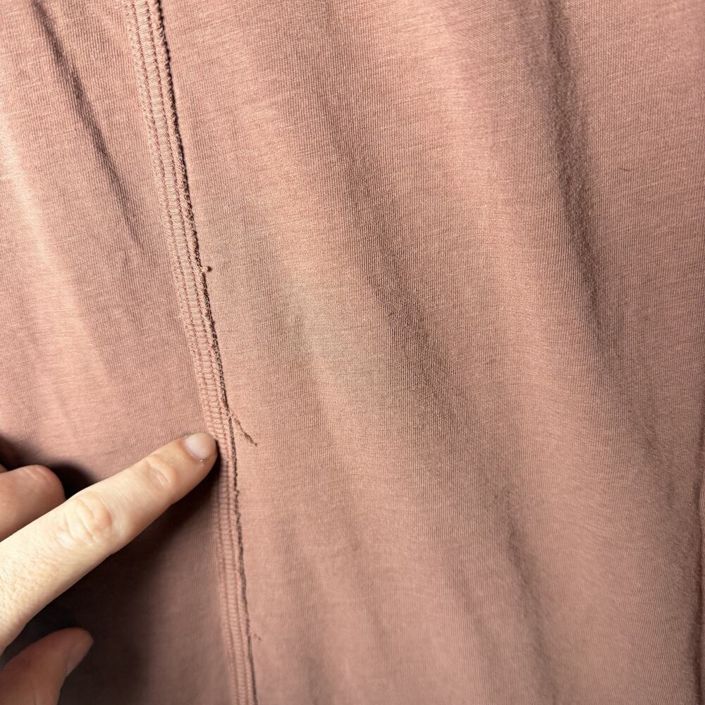 Lululemon All Yours Tee Ancient Copper Relaxed Fit Women’s size 10/12 - Picture 6 of 7